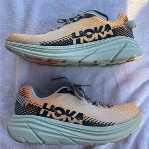 Hoka Lightweight Runner - Yellow & Light Blue